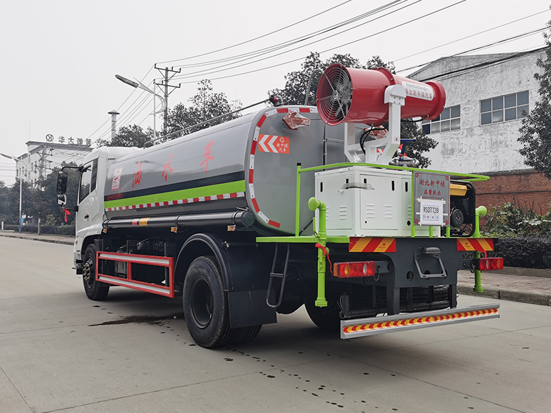 東風(fēng)天錦  12-15噸   灑水車(chē)