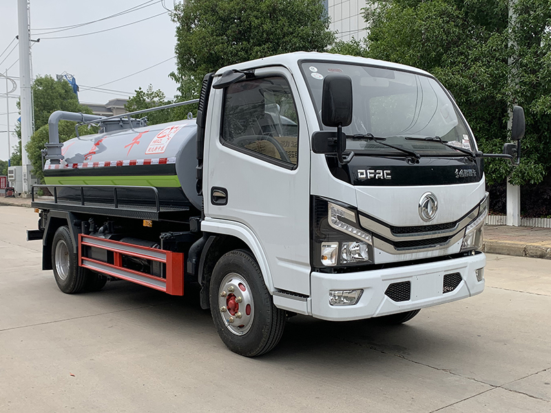 東風D6   2方   吸糞車